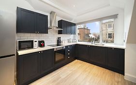 Cross Road Apartment